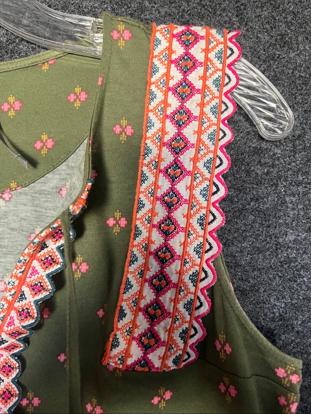 Anthropologie Floral Embroidered Sleeveless Tank - Picture 5 of 11